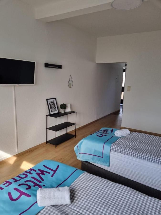 Twitch Apartments 아힘 외부 사진